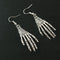 Halloween Vintage Carved Skull Skeleton Hands Earrings Plateado