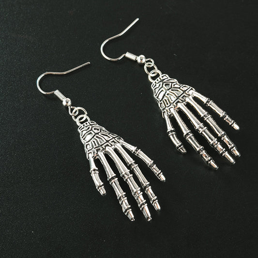 Aretes Vintage Calavera Esqueleto con Manos Talladas para Halloween