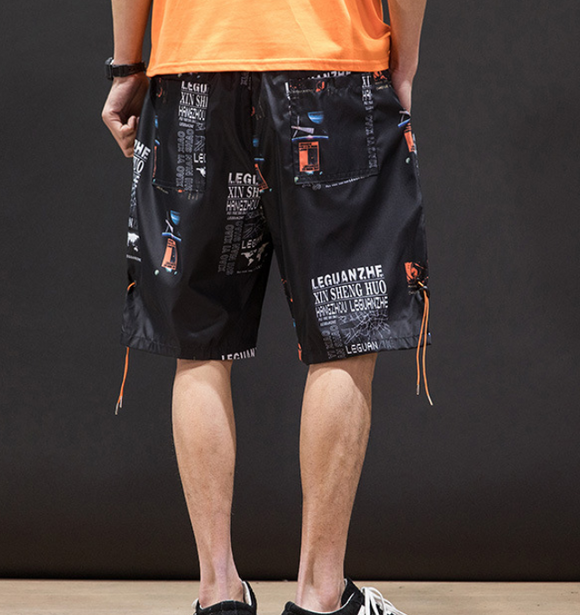 Shorts Rectos con Estampado Creativo