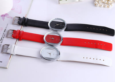 Reloj de Dama Transparente con Diseño Hueco - Image 5