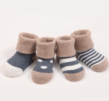Conjunto de Calcetines Cálidos para Bebé Recién Nacido - Algodón Suave a Rayas 0-3 Años