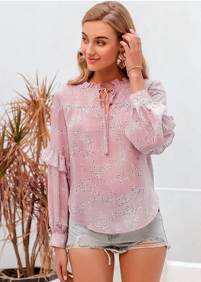 Blusa de Encaje Floral con Cuello Redondo y Volantes - Image 2