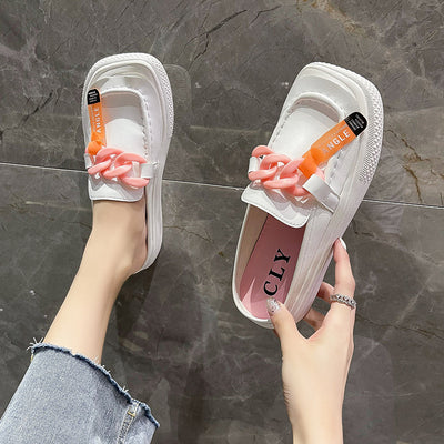 Pantufla Casual con Hebilla Metálica y Suela Gruesa - Image 15