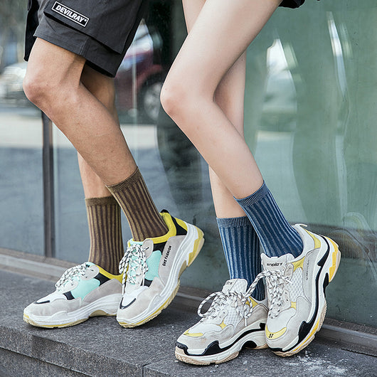 Calcetines de Algodón Tubo Alto Efecto Desgastado - Estilo Urbano Unisex - Image 10