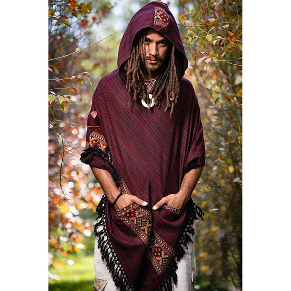 Poncho Étnico con Capucha y Flecos - Abrigo Versátil para Hombre