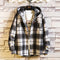 Camisa Holgada Cuadriculada con Capucha para Hombre - Estilo Juvenil Japonés Talla Grande