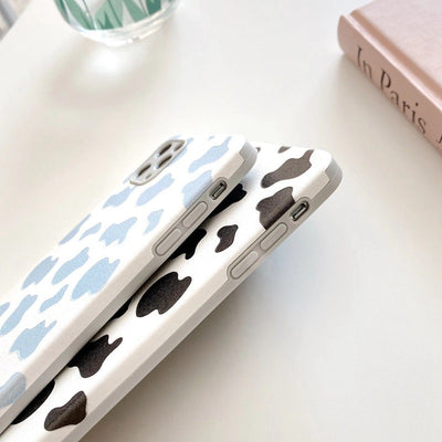Funda para Celular Patrón Vaca Blanco y Negro Estilo Coreano - Image 13