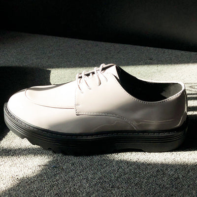 Zapatos Casuales Británicos de Cuero Brillante con Suela Gruesa - Image 3