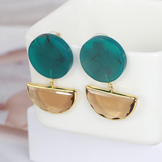 Aretes Semicirculares de Resina Verde Oscuro con Incrustaciones de Circón - Image 2