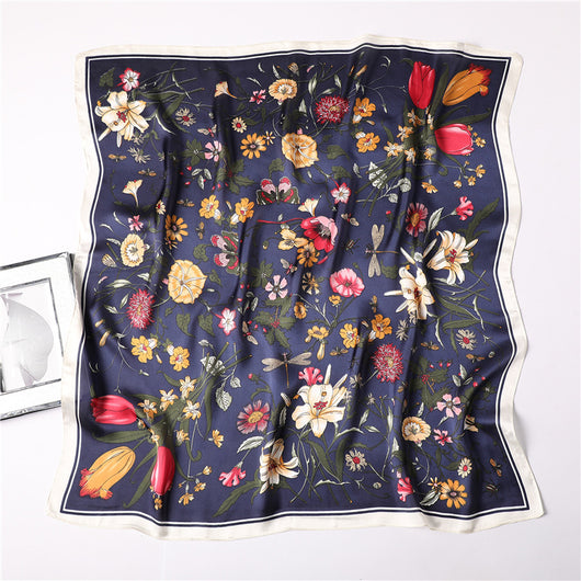 Pañuelo de Seda Estampado para Mujer Profesional - Image 6