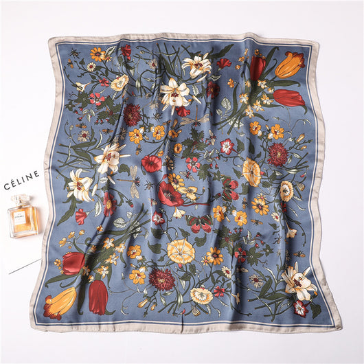 Pañuelo de Seda Estampado para Mujer Profesional - Image 3