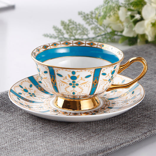 Juego de Tazas de Té Lujo Europeo Porcelana Hueso Borde Dorado Estilo Inglés - Image 20
