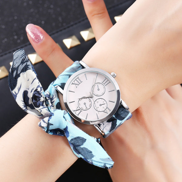Reloj de Moda Coreana para Mujer con Detalles Decorativos