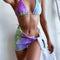 Traje de Baño Tie Dye de Tres Piezas con Tirantes Ajustables