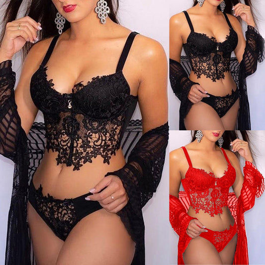Conjunto Lencería Sensual con Encaje Calado y Tirantes Ajustables