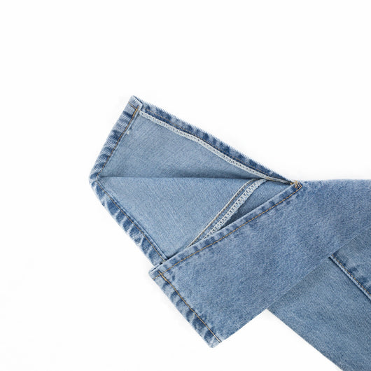 Jeans Mujer con Detalles Fluorescentes y Cortes Asimétricos - Image 12