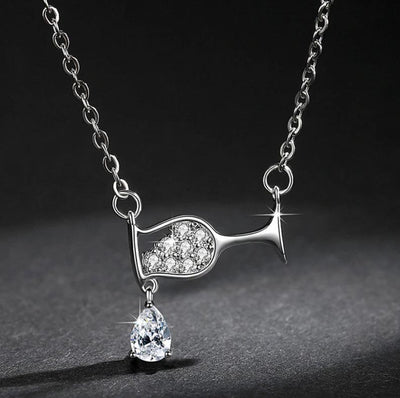 Collar Colgante Copita de Vino con Circonita Brillante - Image 11