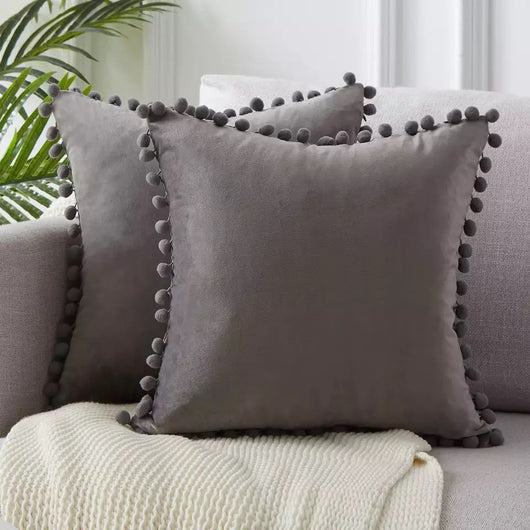 Almohada de Terciopelo con Bolas Decorativas para Sofá - Image 16