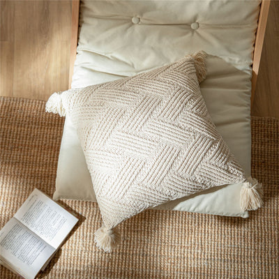 Almohada de Confort Nórdico para el Hogar - Image 5