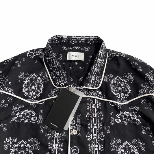 Camisa Estampada de Manga Larga con Botones - Diseño Floral Cashew - Image 2