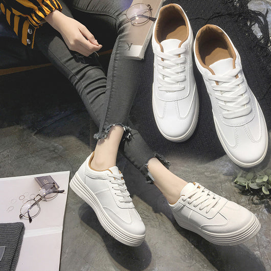 Zapatillas Deportivas Blancas de Cuero con Cordones - Image 9