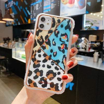 Funda Protectora Leopardo Dorado con Cintura Ajustada para Celular - Image 5