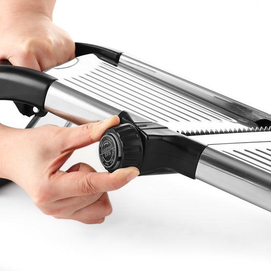 Rallador Multiusos de Acero Inoxidable para Verduras - Image 8