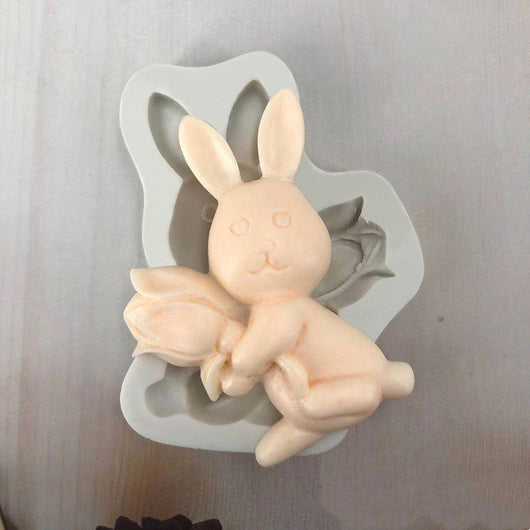 Moldes de Silicona 3D Conejo Pascual para Fondant, Repostería y Resina - Image 3