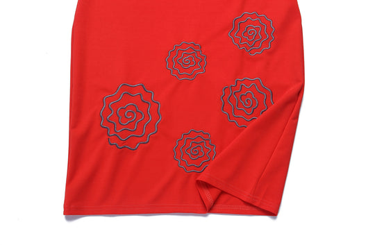 Conjunto de Falda y Chaleco Bordado con Blusa de Encaje - Image 29