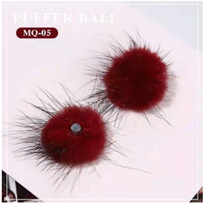 Adhesivo para Decoración de Uñas con Bolas de Pelo Removibles - Kit DIY - Image 4