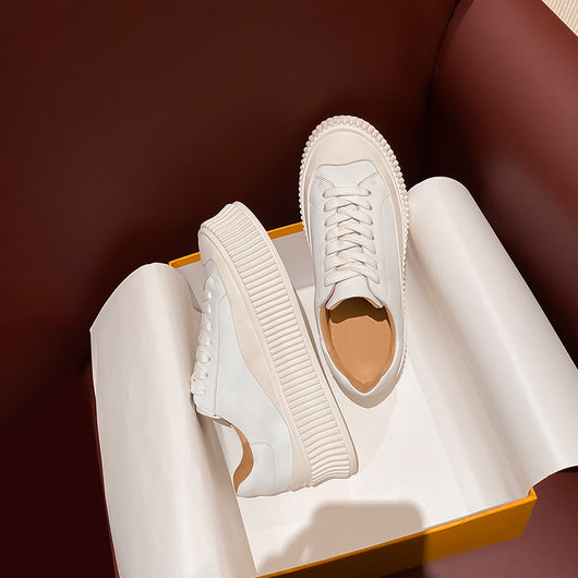 Zapatilla Blanca Deportiva con Plataforma Interna para Mujer - Image 8