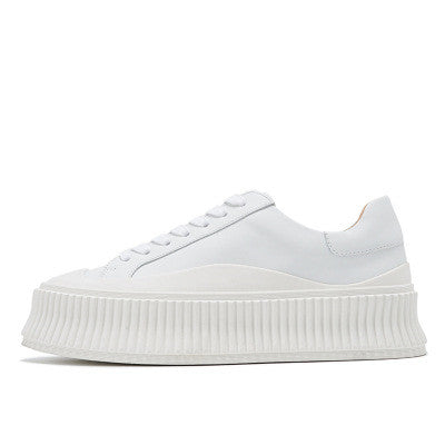 Zapatilla Blanca Deportiva con Plataforma Interna para Mujer - Image 4