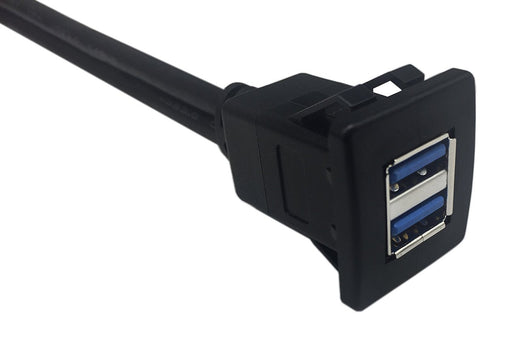 Cable USB 3.0 Dual Puerto Resistente al Agua para Auto - Image 5