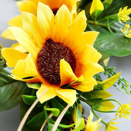Guirnalda de Girasoles Artificiales para Puerta y Decoración del Hogar - Image 3