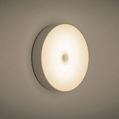Luz Nocturna LED con Sensor de Movimiento y Carga USB - Image 9