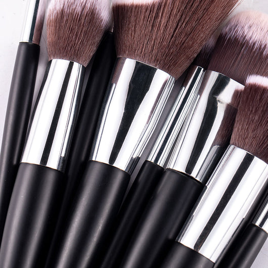 Set de 10 Brochas Onduladas para Maquillaje - Polvo, Rubor y Sombra - Image 7