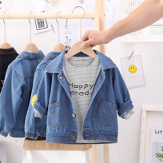 Chamarra de Mezclilla Estampada para Niños y Niñas - Image 4