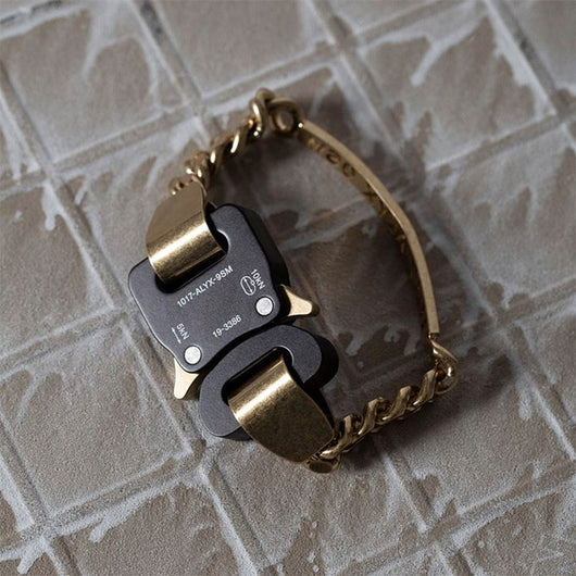 Pulsera de Moda con Hebilla Metálica Logo - Tendencia INS - Image 10