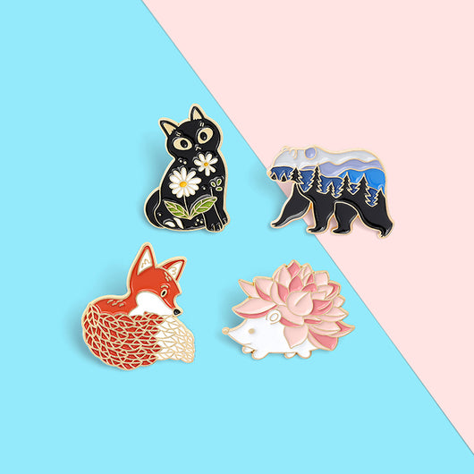 Broche de Animal Cartoon - Accesorio Adorable con Medalla