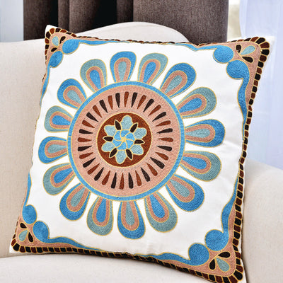 Almohada de Algodón Bordada Estilo Pastoral Clásico - Image 9
