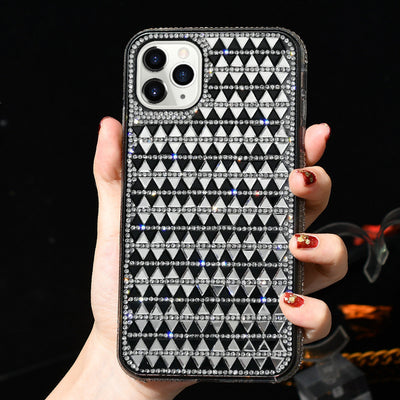 Funda de Celular Apple con Cristales de Diamante y Triángulo Geométrico - Image 8