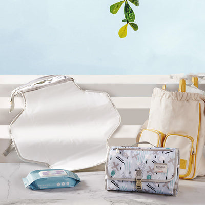 Bolsa Portátil Organizadora para Pañales con Cambiador Integrado - Image 9