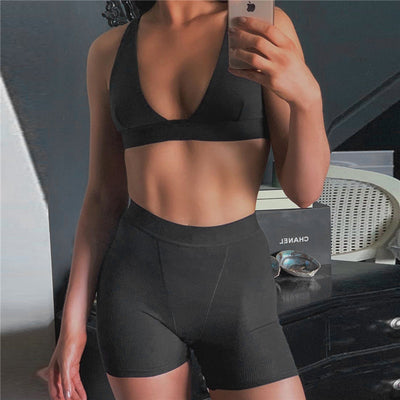 Conjunto Deportivo Yoga Dos Piezas: Chaleco Escote V y Pantalón Capri - Image 20