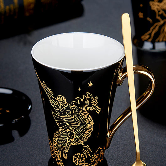 Taza de Cerámica Mitología Griega con Tapa y Cuchara - Image 4