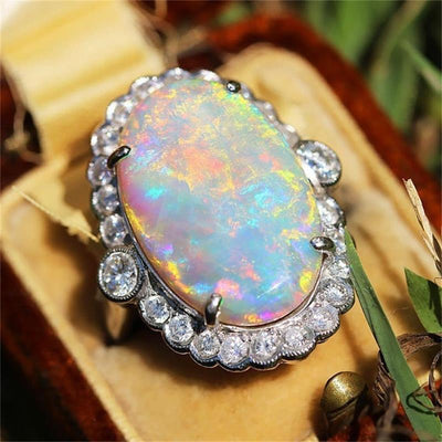 Anillo de Ópalo Elegante para Mujer - Joya de Moda Contemporánea - Image 9