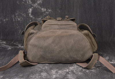 Mochila de Cuero Crazy Horse para Viajes y Aventuras al Aire Libre - Image 5