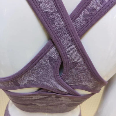 Conjunto Deportivo: Leggings y Top de Rendimiento - Image 23