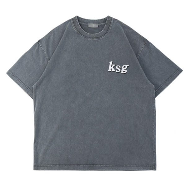 Camiseta Unisex con Letras Retro Desgastadas - Estilo Vintage para Hombre y Mujer