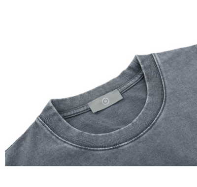 Camiseta Unisex con Letras Retro Desgastadas - Estilo Vintage para Hombre y Mujer - Image 6