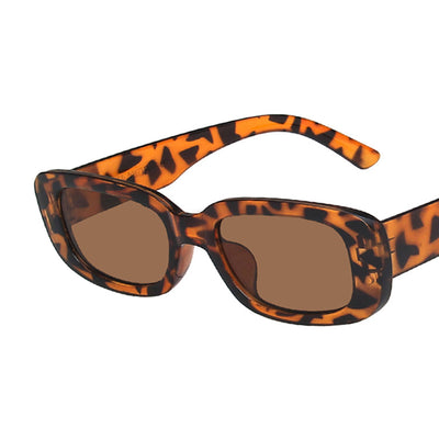 Gafas de Sol Cuadradas Joker Estilo Europeo - Image 3